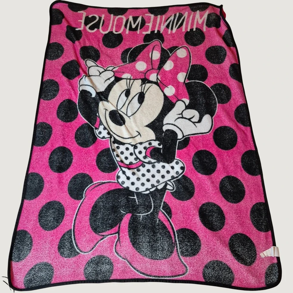 Disney Minnie Mouse Throw Blanket Kids Pink Black Polka Dot Fleece Soft Cozy